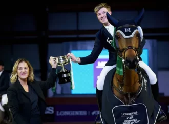 Harry Charles conquista el Gran Premio Casas Novas y lidera la Copa del Mundo Longines FEI