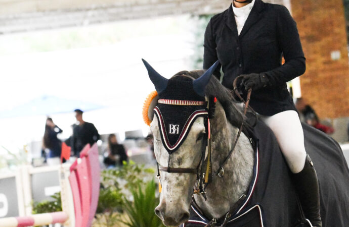 “Para controlar un caballo no se necesita fuerza ni agresividad, se necesita mucha sensibilidad, mucha disciplina y mucha resiliencia”: Lina Rojas