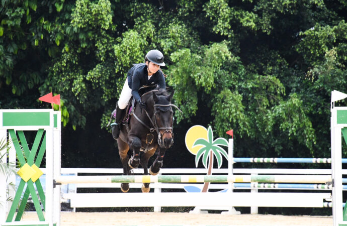 “Disfruto con caballos en libertad y con caballos de deporte”: Renata Torrente Rizo